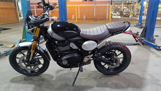 TRIUMPH SCRAMBLER 400 X TRIUMPH SCRAMBLER 400 X